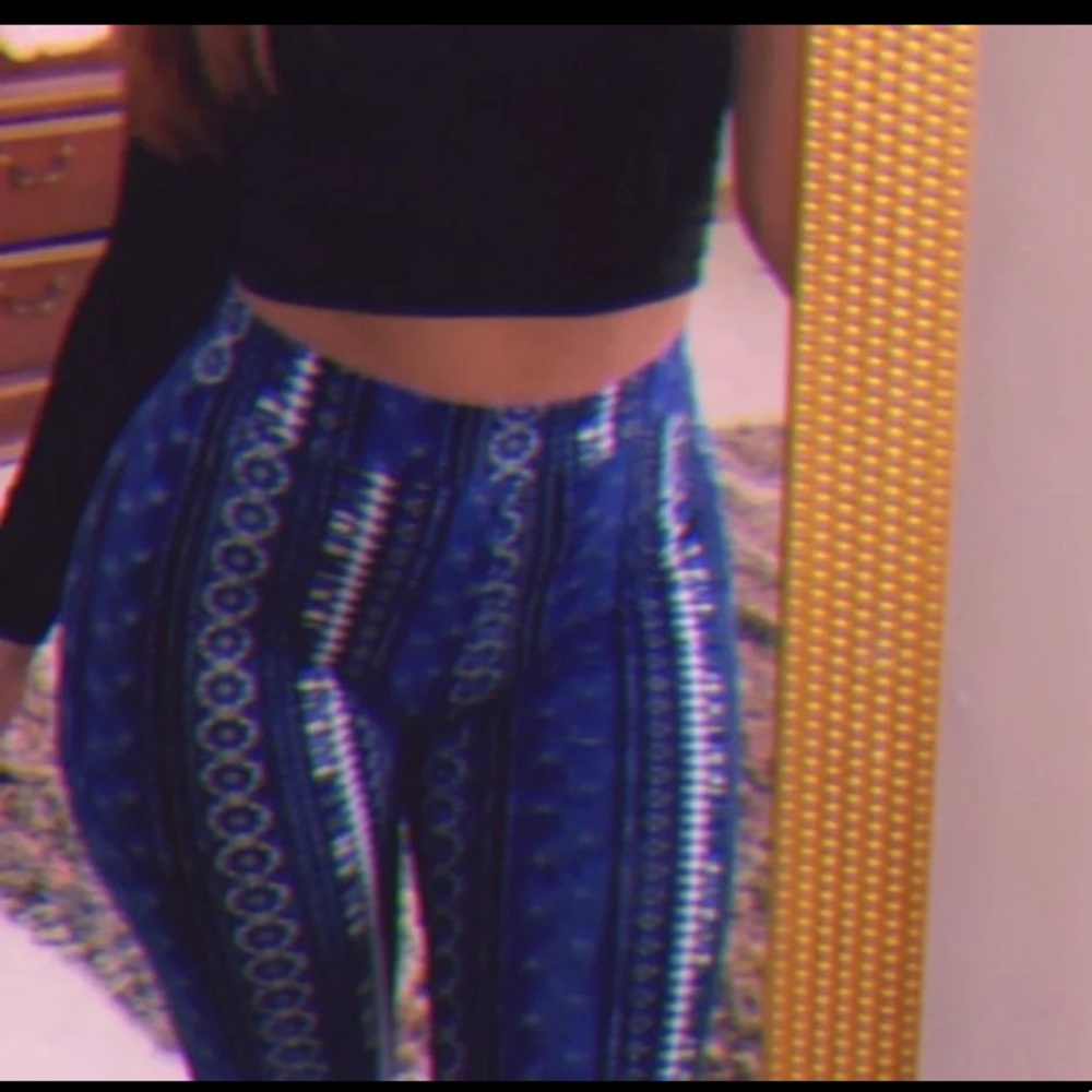 Blue flare leggings
